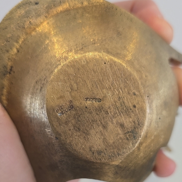 Vintage Mid Century Brass Hand Ashtray Walter Bosse Style - Picture 3 of 7